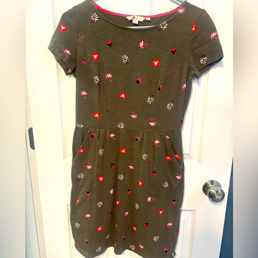 NWOT Boden Florrie Dress - 4P - great dress!